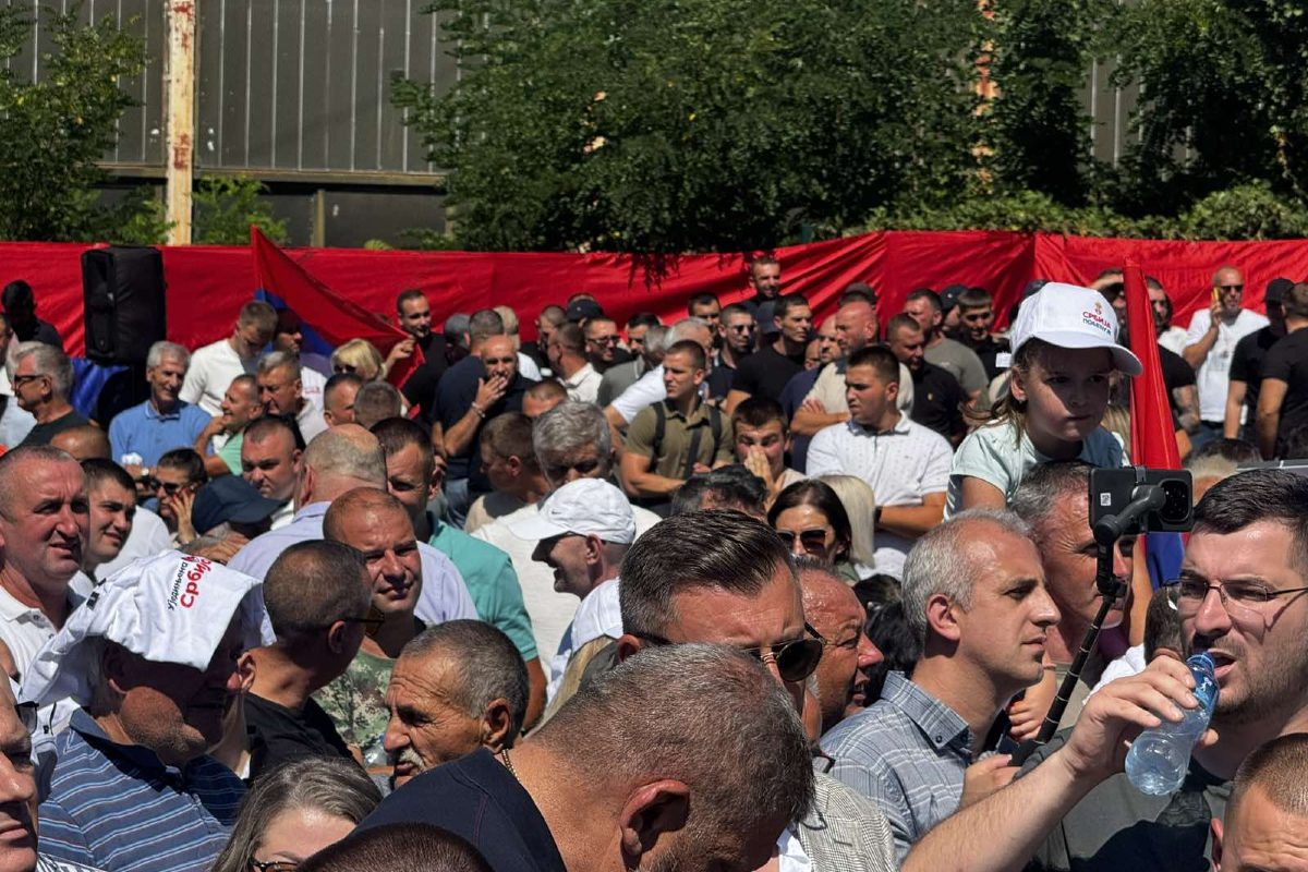 20260810-232158-vucic-prijepolje-cpSQwr.jpg 20260810-232158-vucic-prijepolje-cpSQwr.jpg