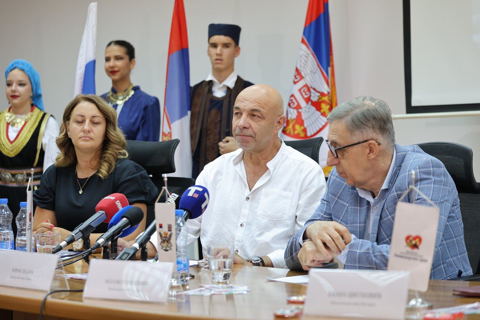 20260811-115624-predstavljanje-liciderskog-srca-2026-beograd-foto-3-P4RinN.jpg 20260811-115624-predstavljanje-liciderskog-srca-2026-beograd-foto-3-P4RinN.jpg