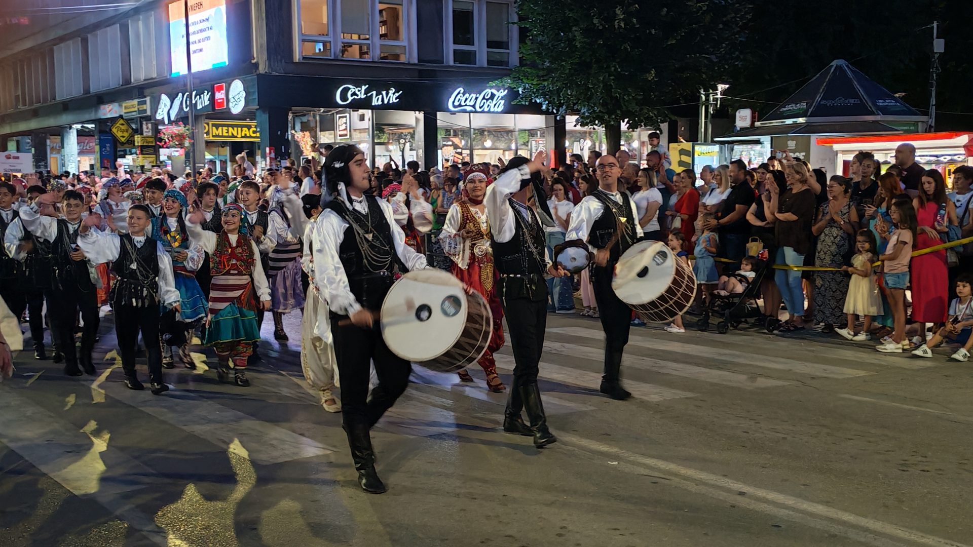 20260816-131001-18-licidersko-srce-otvaranje-foto-2-nL3Zx1.jpg 20260816-131001-18-licidersko-srce-otvaranje-foto-2-nL3Zx1.jpg