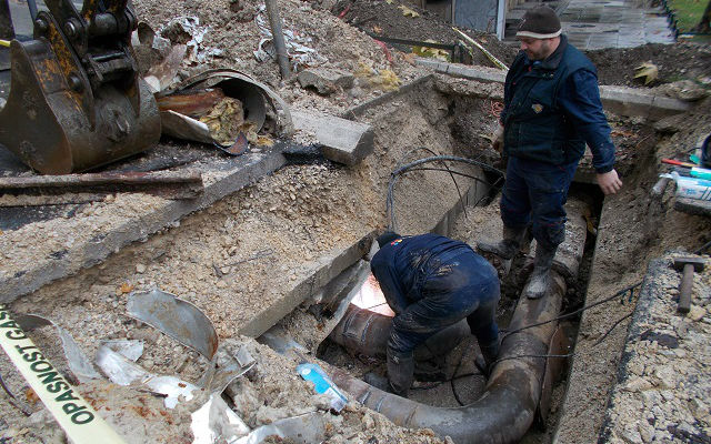 Obustava saobraćaja u Nemanjinoj ulici zbog radova na toplovodnoj mreži