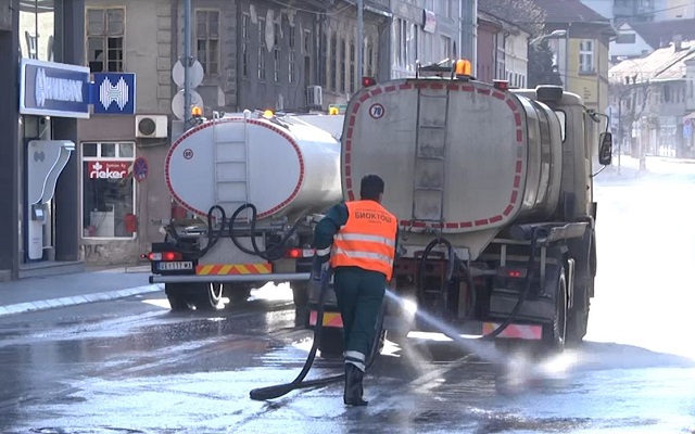 Deznfekcija javnih površina u Užicu