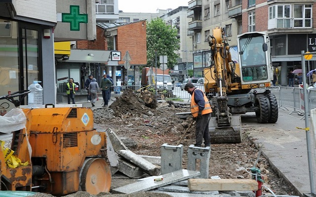 Nastavljena rekonstrukcija Vlajkovog trga