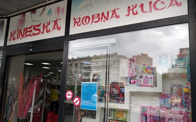 Kineske radnje ponovo rade