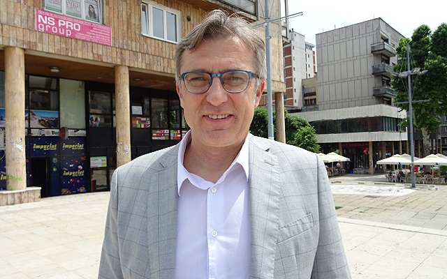 Bez obećanja – altruisti na izborima