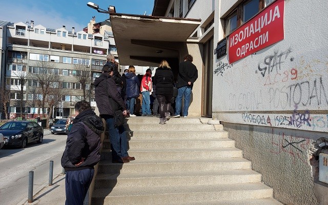 Oko 200 pregleda manje u kovid ambulantama