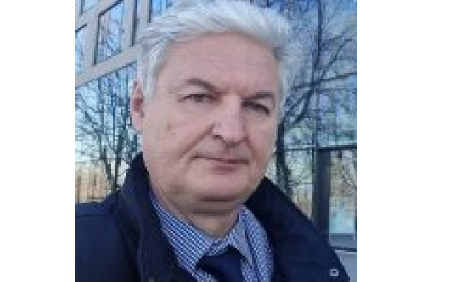 Stipendije su rešenje za povećanje broja studenata na jezičkim fakultetima?
