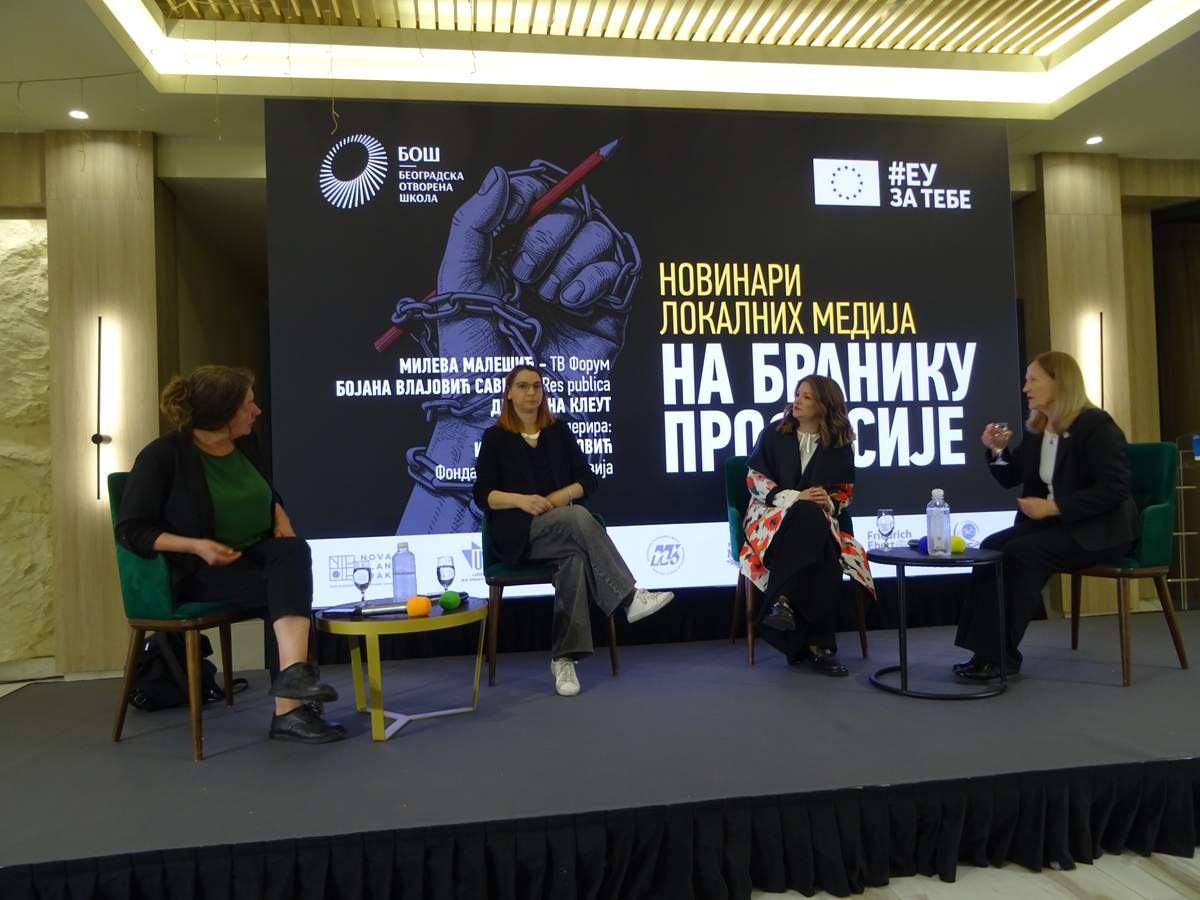 panel mediji