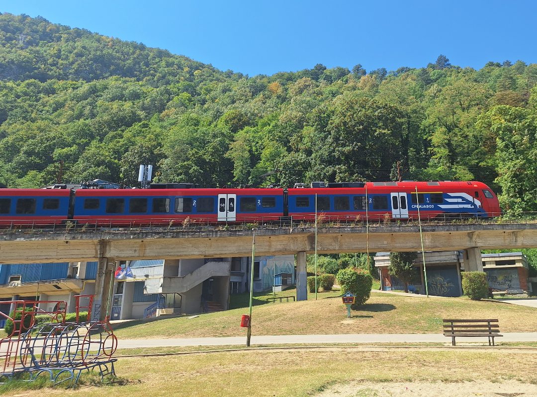 Voz Veliki park.jpg