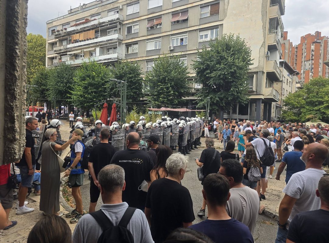 20260830-104744-skup-protiv-skupa-pEfLfv.jpg